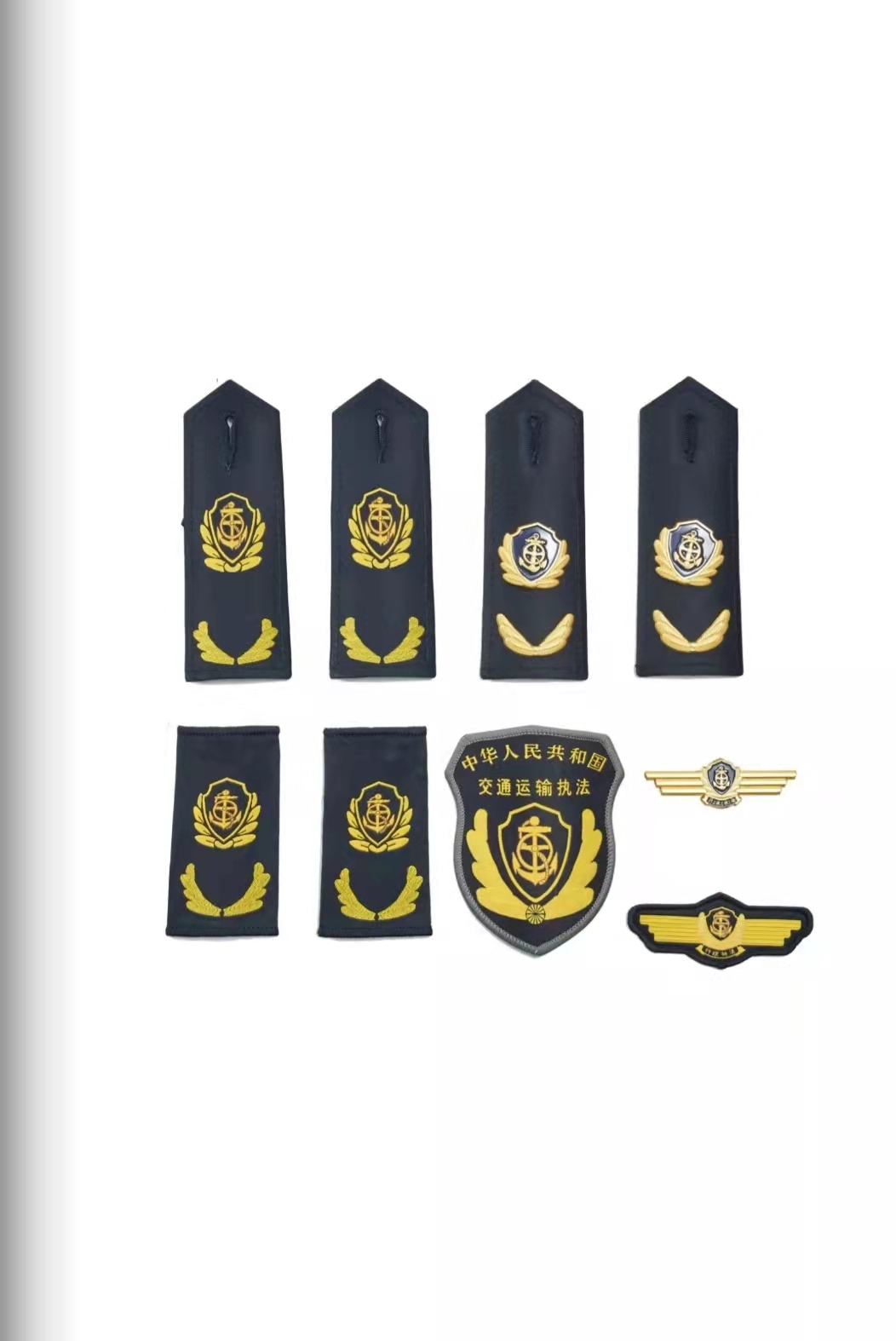 大连六部门统一交通运输执法服装标志